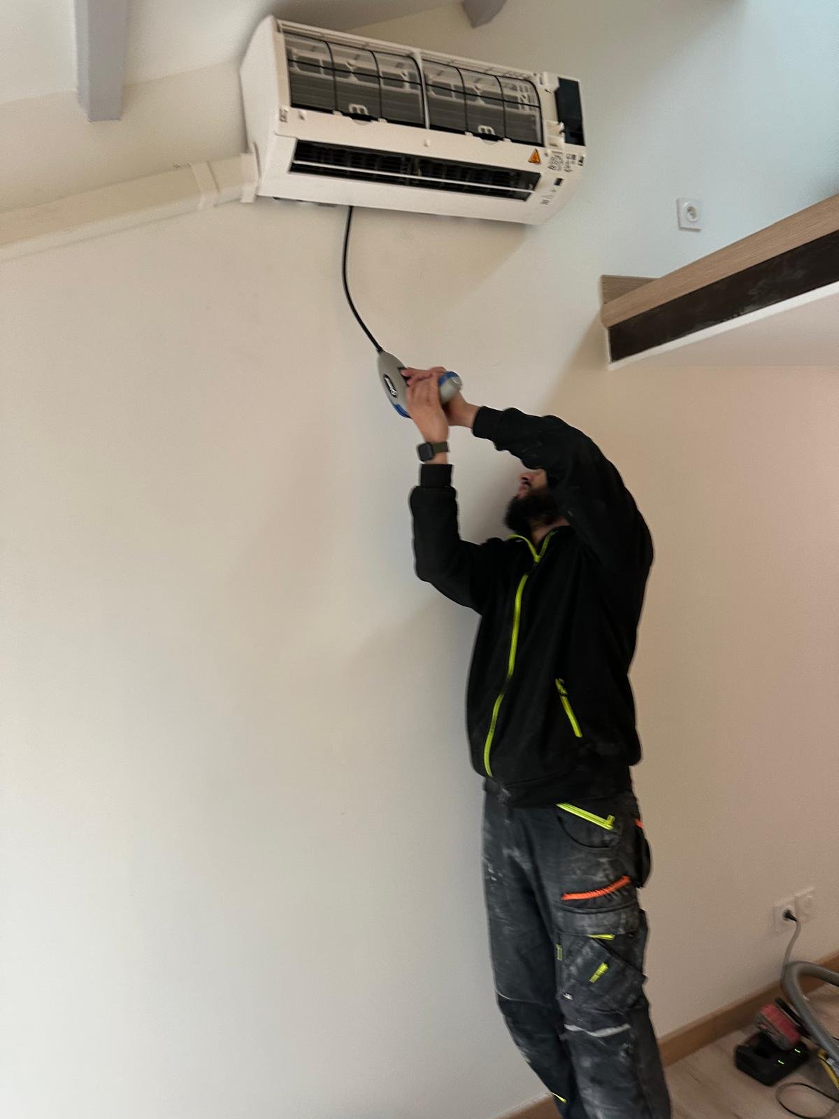 Transformation d’un garage en appartement 9 Transformation d’un garage en appartement 8